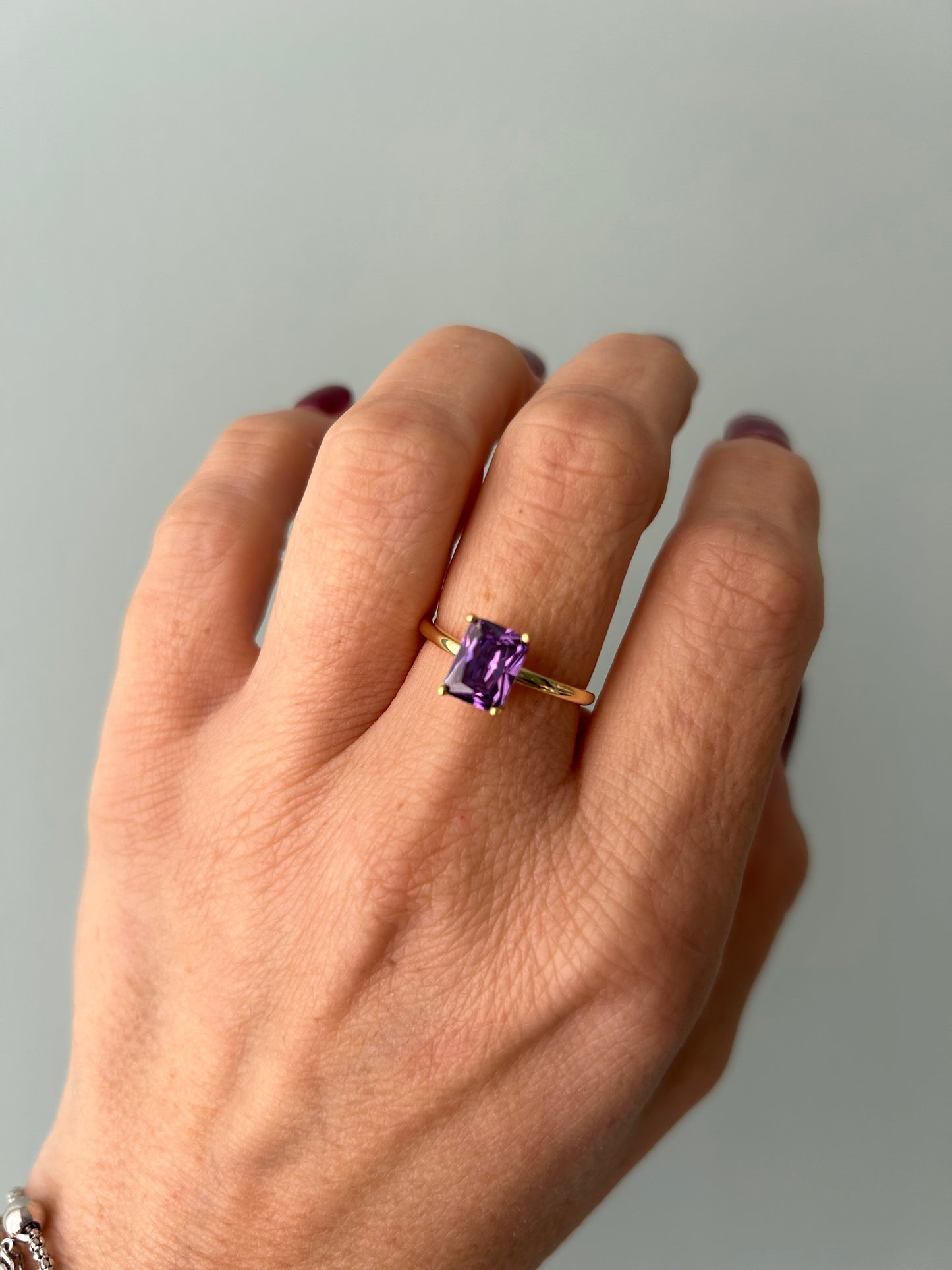 Anello Divina