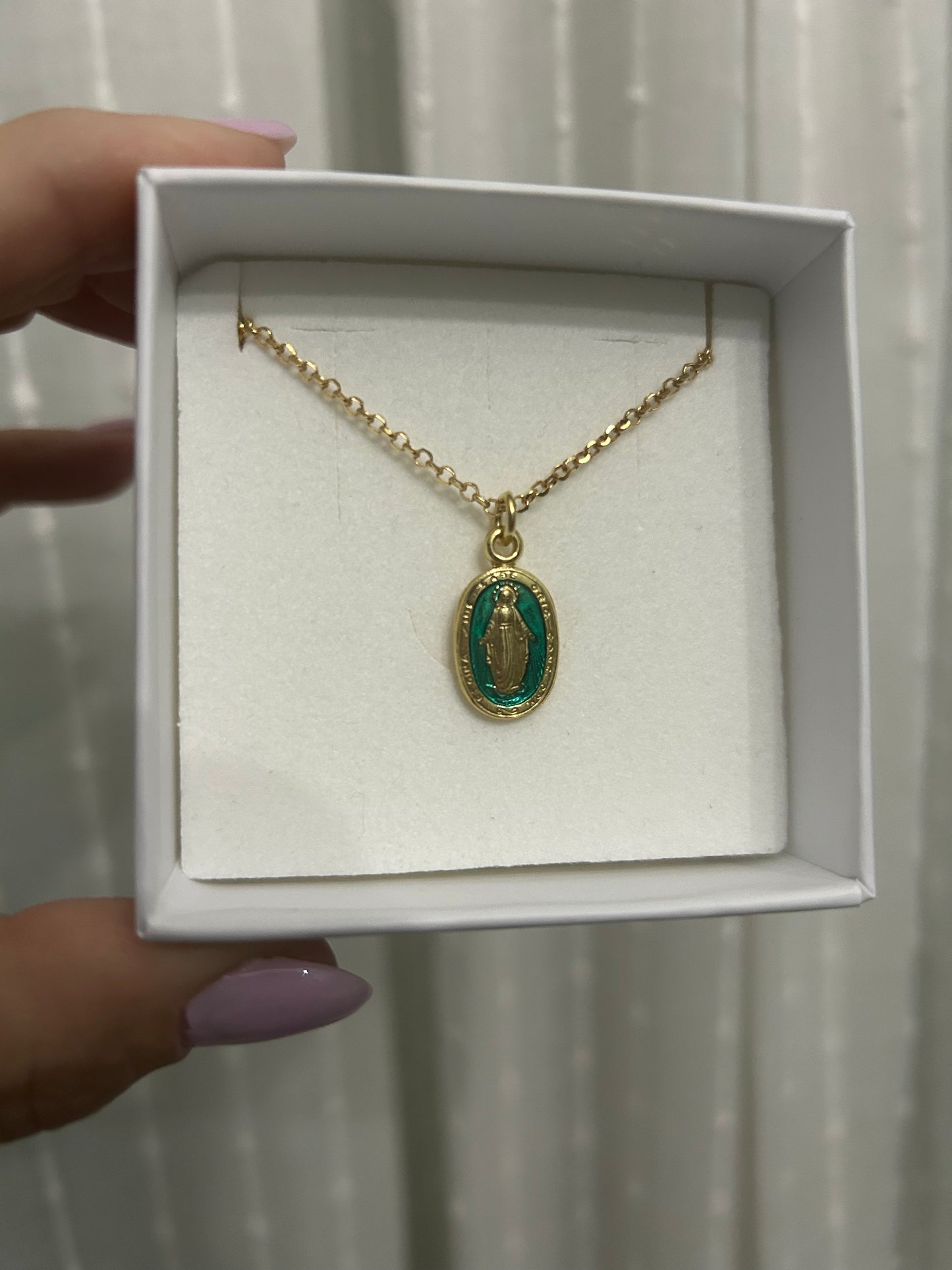 Collana Madonnina smaltata
