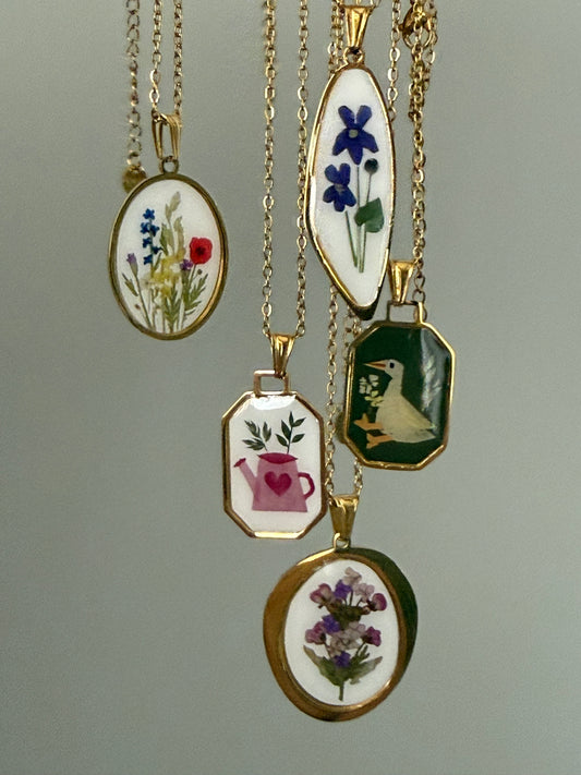 Collana Giardino Segreto