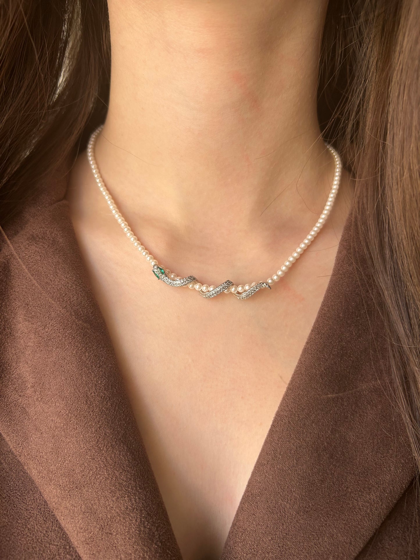 Collana Cleopatra Collier Perle e Serpente Argento 925 Smeraldo
