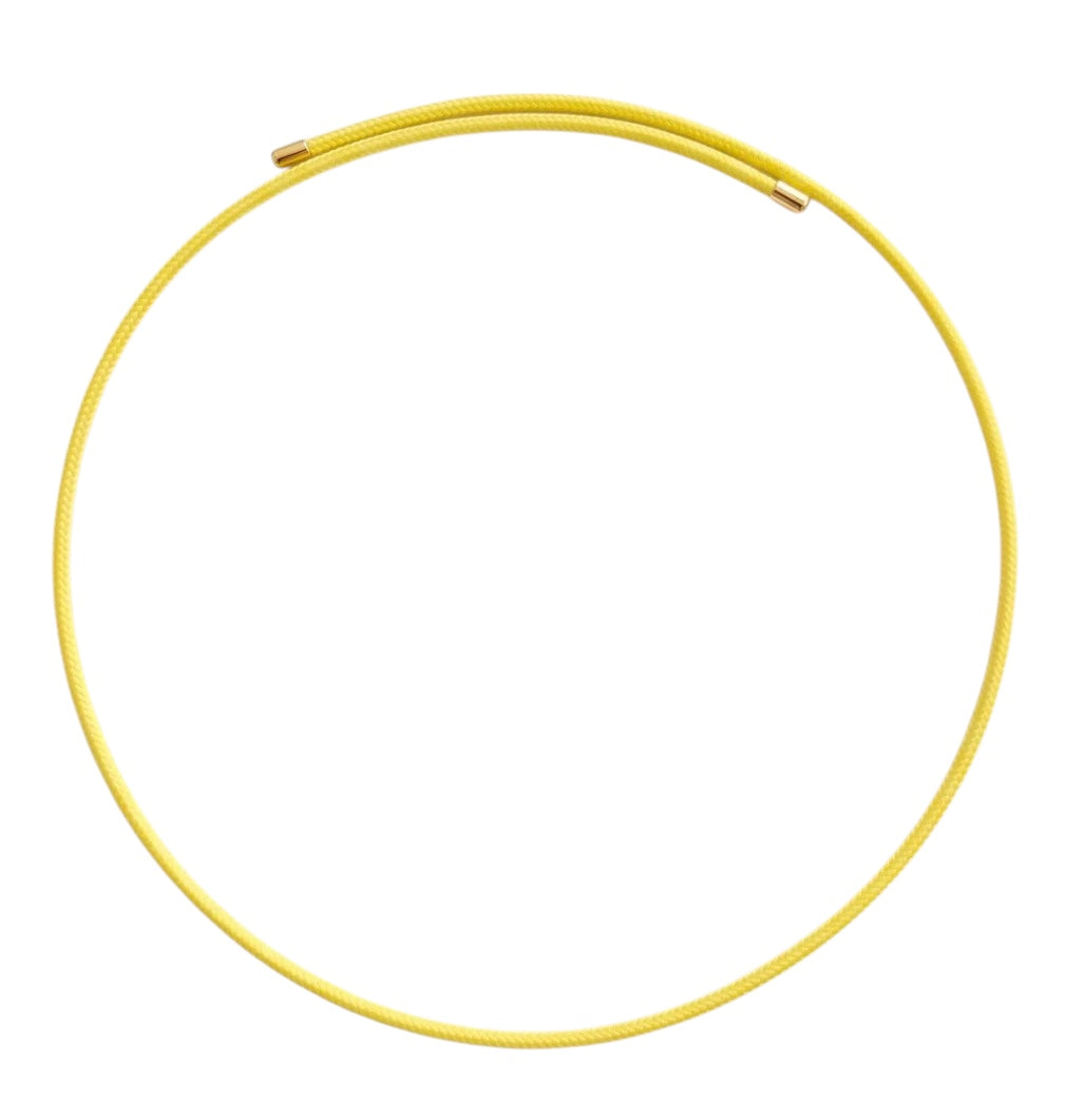 Choker Magnetica – Collana in Tessuto e Acciaio Inox
