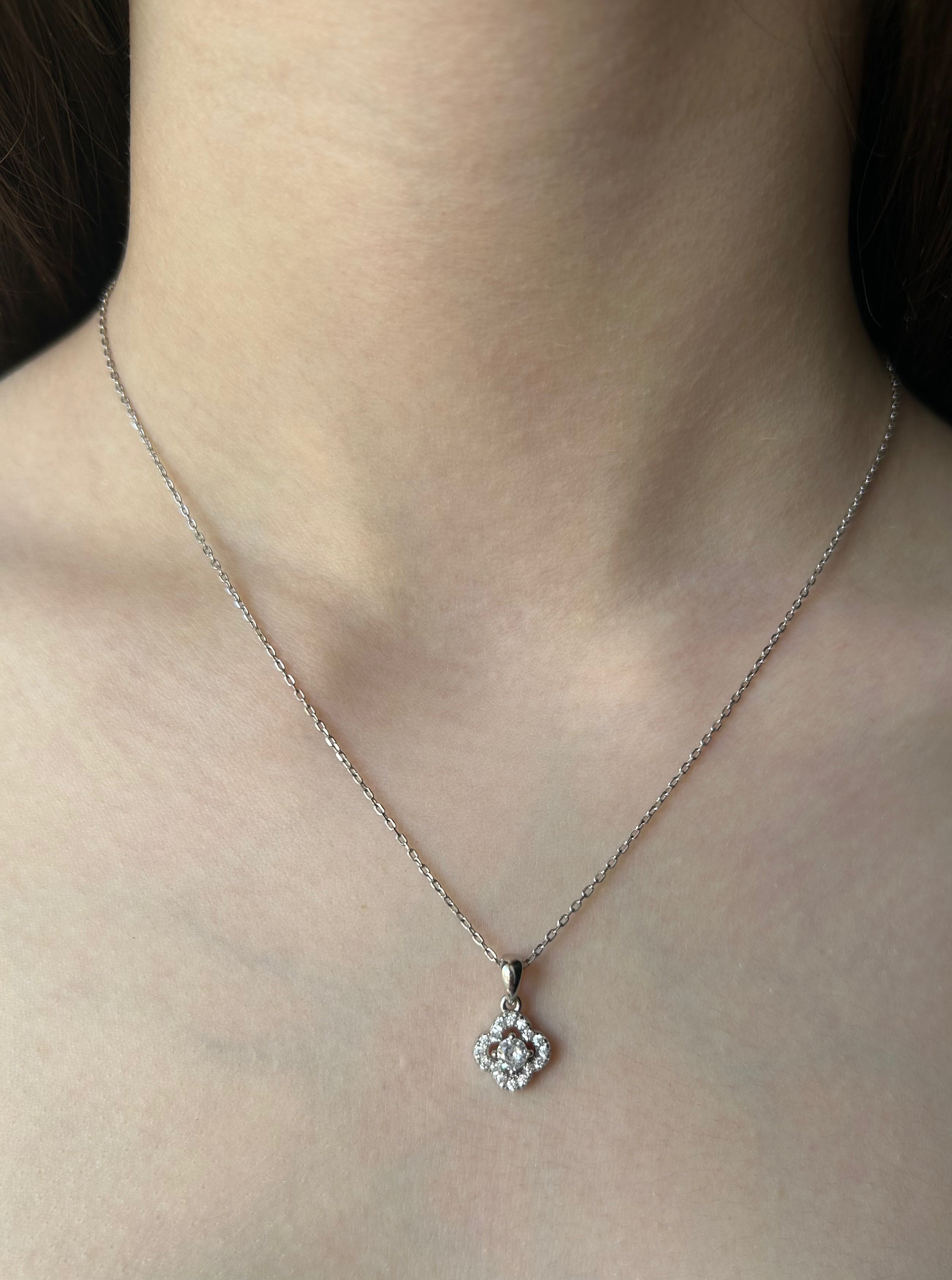 Collana fiore