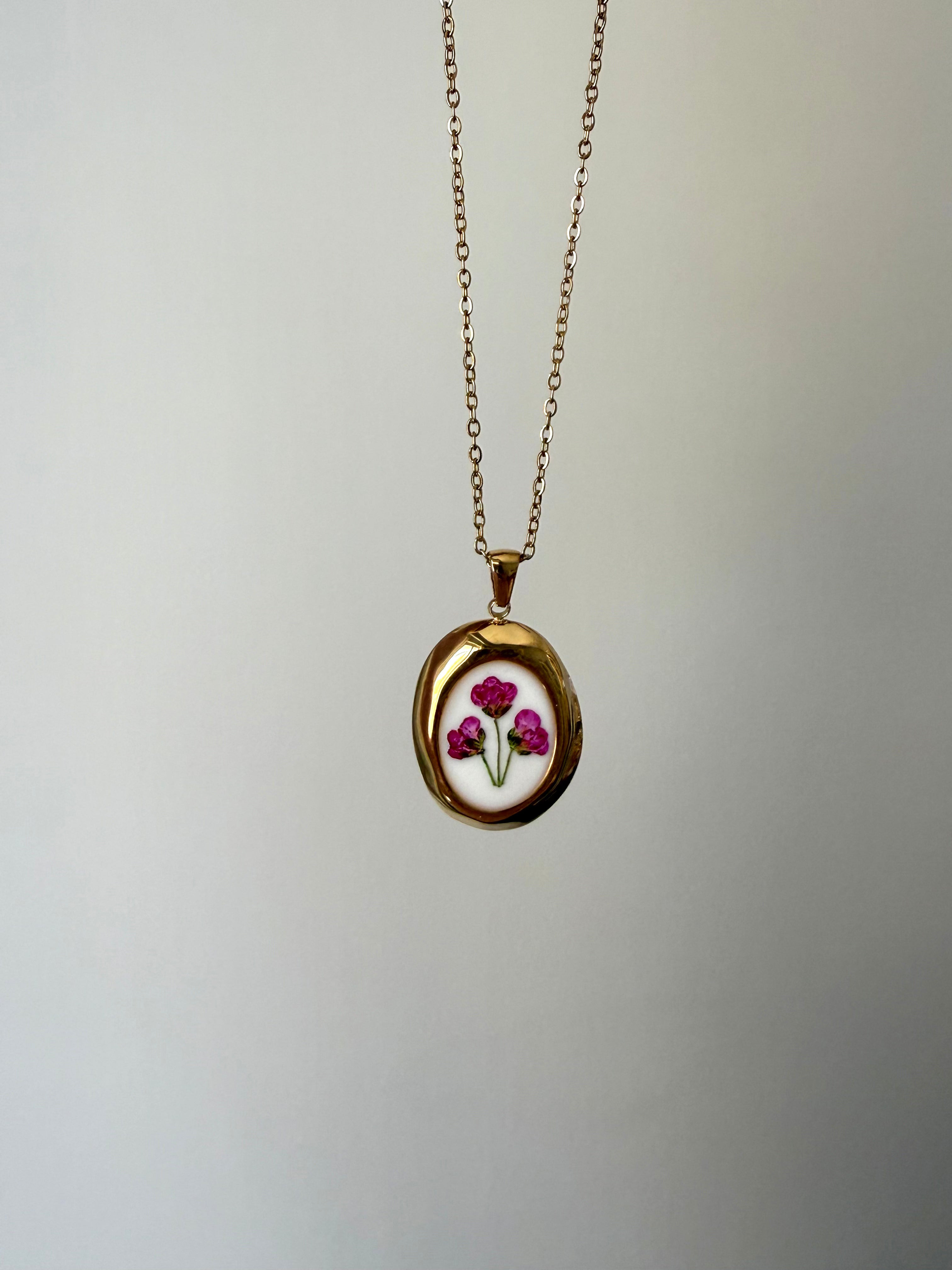 Collana Giardino Segreto