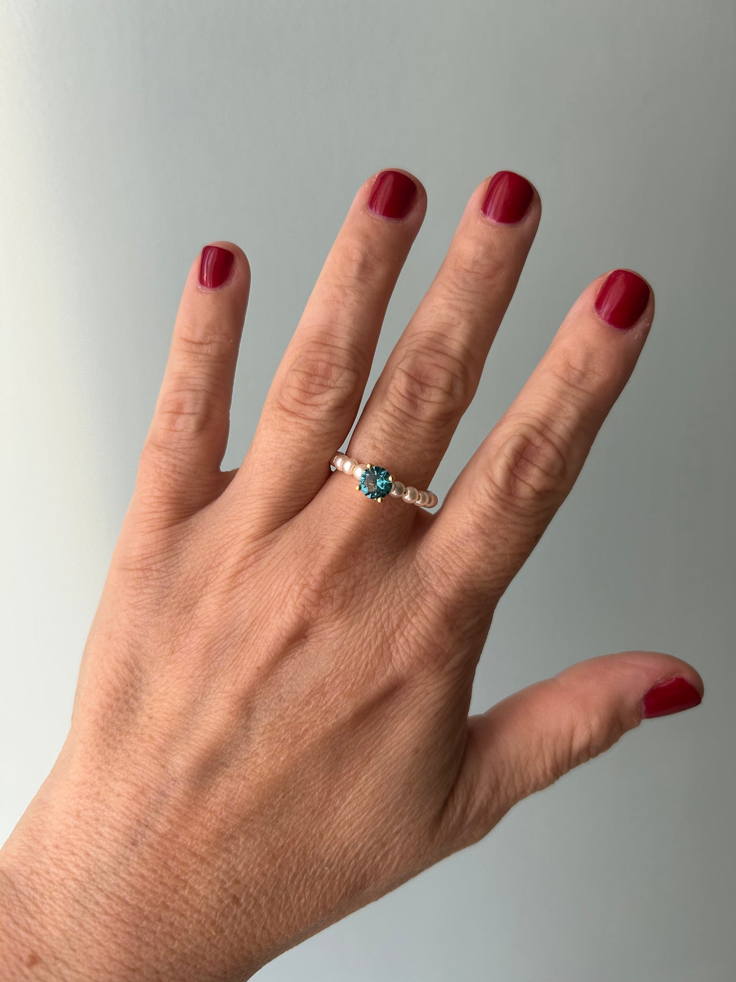 Anello perle e zirconi