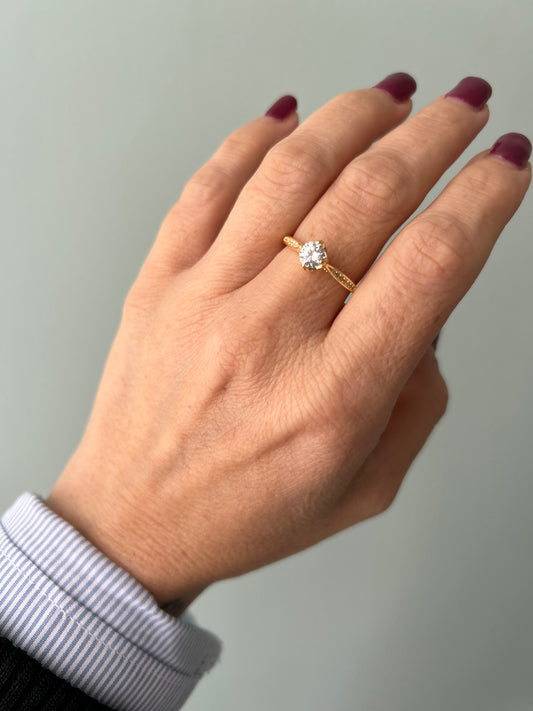 Anello solitario prestige Gold